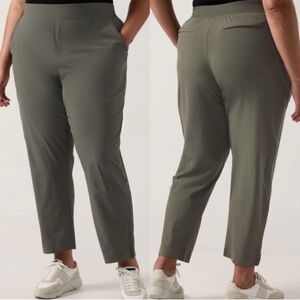 Athleta Brooklyn Ankle Pants - Mountain Green Size 16